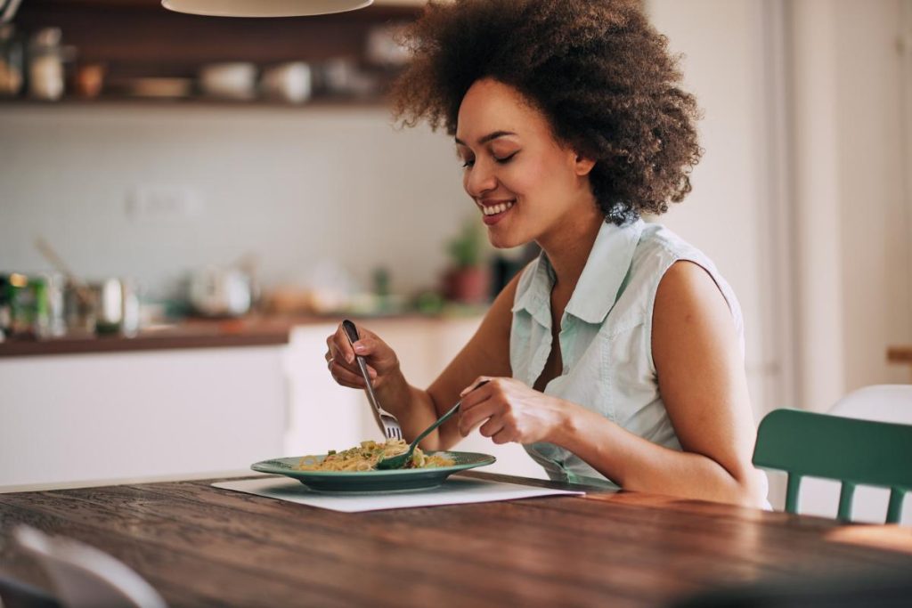 Spaghetti- 4 Incredible Advantages of Intuitive Eating for Weight Management!